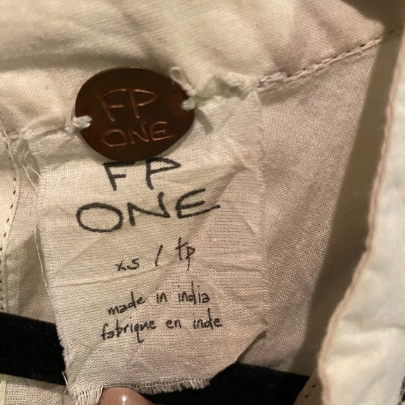 Free People top - Picture 3 of 3